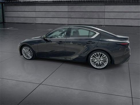 Certified 2023 Lexus IS 300 w/ Premium Package image 5