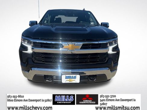 Used 2023 Chevrolet Silverado 1500 LT AWD/4WD image 8