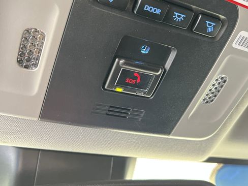 Used 2021 Toyota Camry XSE w/ Carpet Mat Package (TMS) image 37