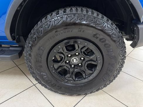 Used 2024 Ford Bronco Wildtrak AWD/4WD image 23