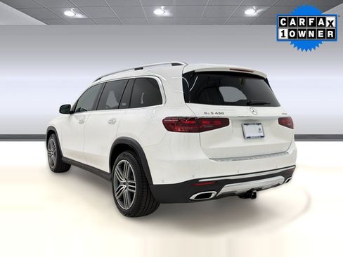Used 2025 Mercedes-Benz GLS 450 4MATIC image 3