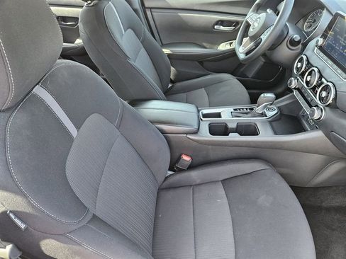 Used 2024 Nissan Sentra SV FWD image 10