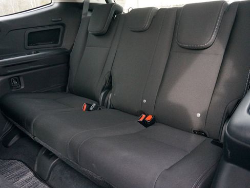 Used 2025 Subaru Ascent Premium image 15