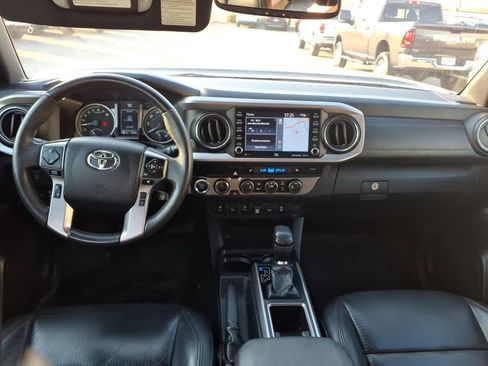 Used 2021 Toyota Tacoma Limited w/ Blackout Package (TMS) image 17