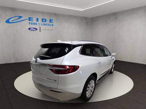 Used 2018 Buick Enclave Premium w/ Experience Buick Package AWD/4WD image 10
