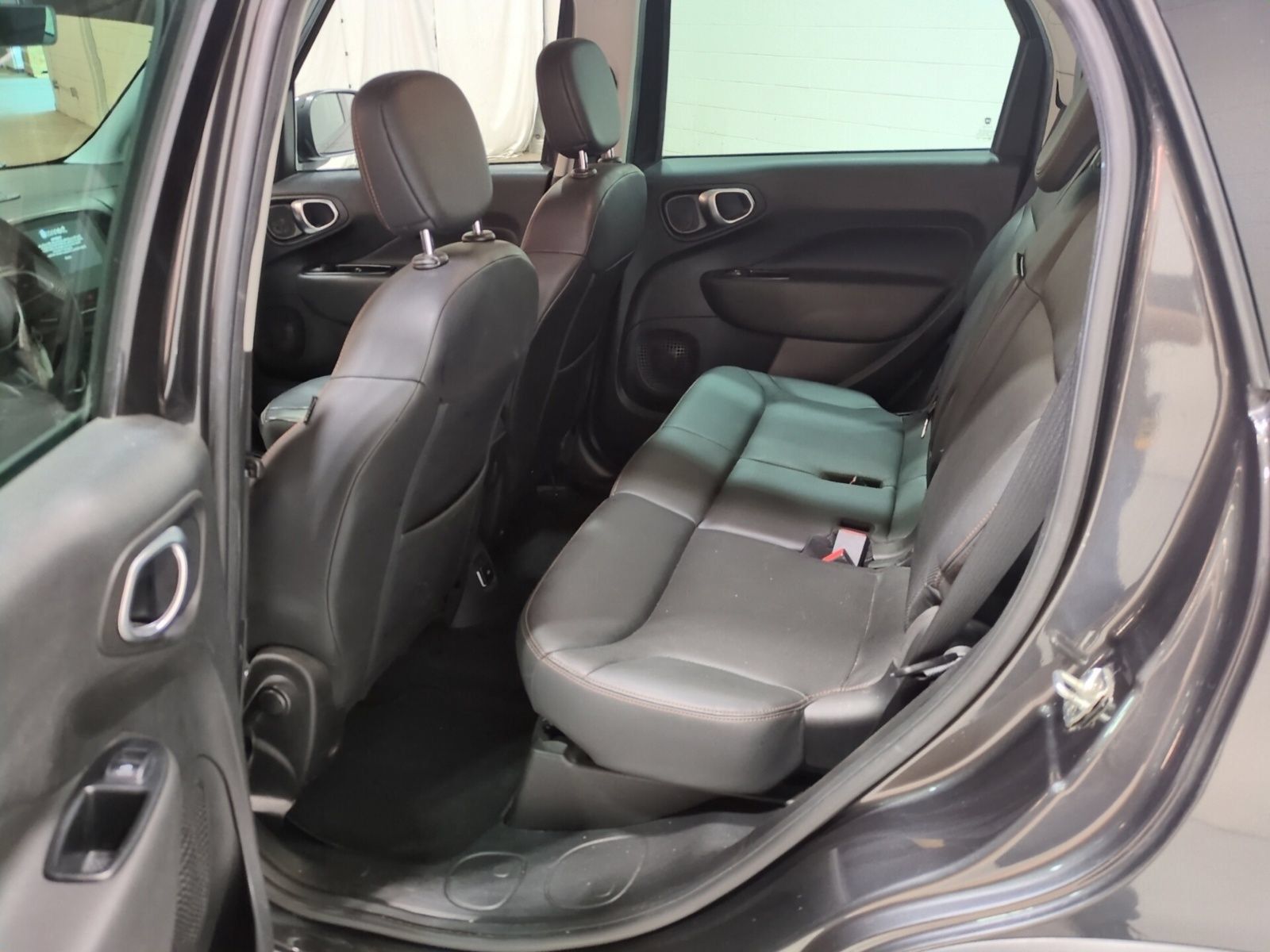 Used 2020 FIAT 500L Trekking FWD image 13