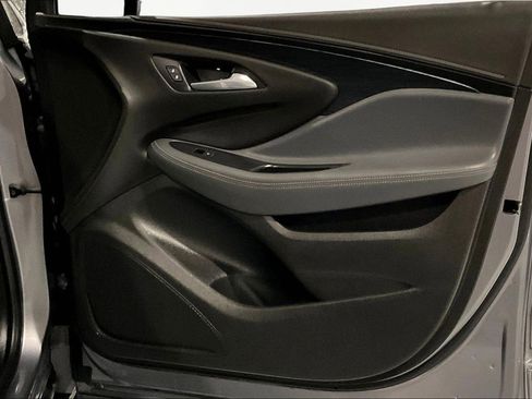 Used 2020 Buick Envision Essence FWD image 26