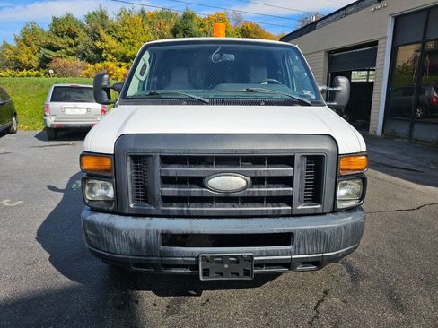 Used 2014 Ford E-250 and Econoline 250 w/ Commercial Cargo Van Package image 8