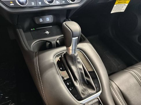Used 2024 Honda HR-V EX-L image 22