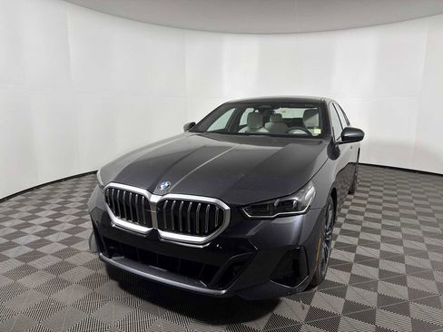 New 2026 BMW 540i xDrive w/ M Sport Package image 7