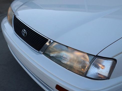 Used 1996 Toyota Avalon XL image 37
