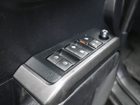 Used 2021 Toyota Tacoma TRD Off-Road w/ Technology Package AWD/4WD image 21