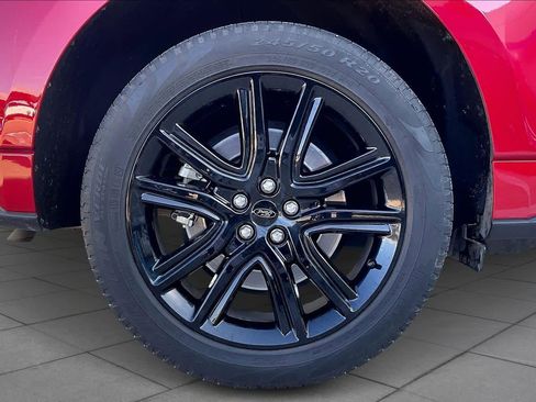 Used 2023 Ford Edge ST-Line image 11