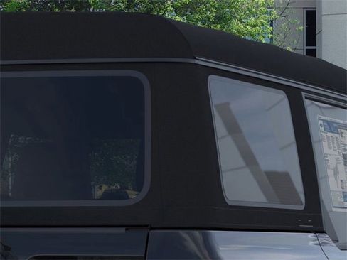 New 2025 Ford Bronco Outer Banks w/ Sasquatch Package image 25