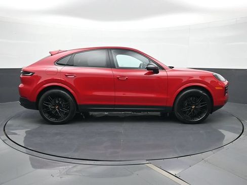 New 2026 Porsche Cayenne Coupe AWD/4WD image 24