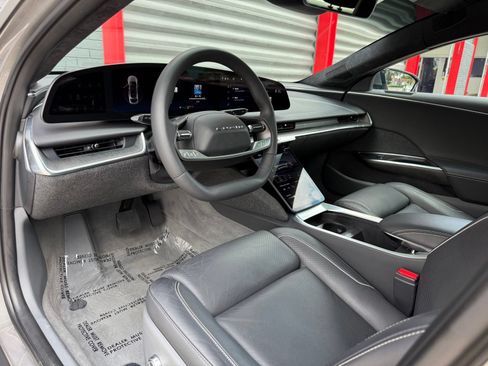 Used 2023 Lucid Air Touring AWD/4WD image 5