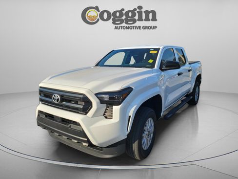 Used 2024 Toyota Tacoma SR AWD/4WD image 1