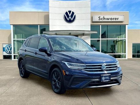 Certified 2024 Volkswagen Tiguan SE AWD/4WD image 4