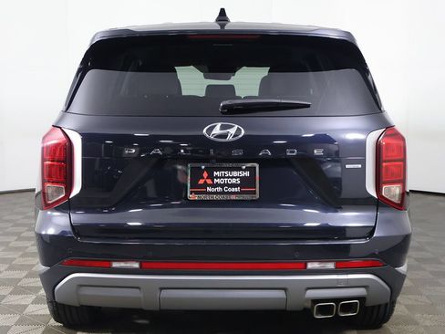Used 2023 Hyundai Palisade SE w/ Cargo Package AWD/4WD image 12