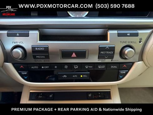 Used 2013 Lexus ES 300h w/ Premium Pkg FWD image 19