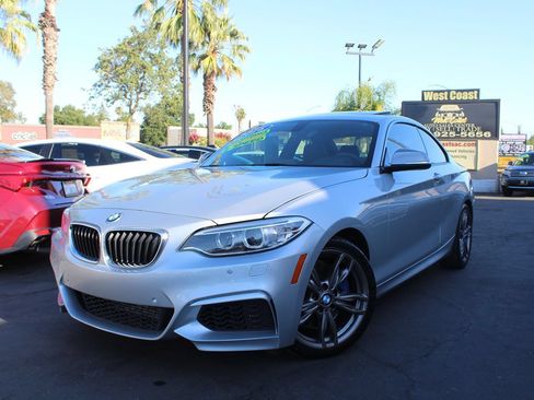 Used 2016 BMW M235i Coupe RWD image 32