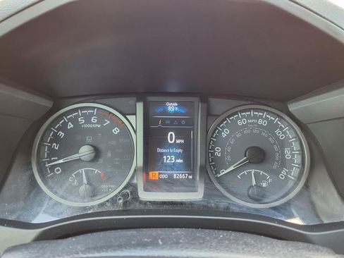 Used 2021 Toyota Tacoma TRD Off-Road w/ Technology Package image 35