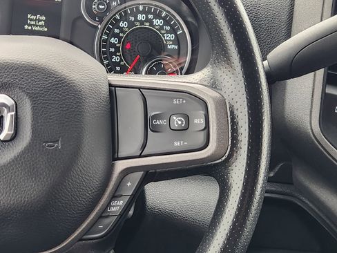 Used 2024 RAM 3500 Tradesman w/ Chrome Appearance Group image 29