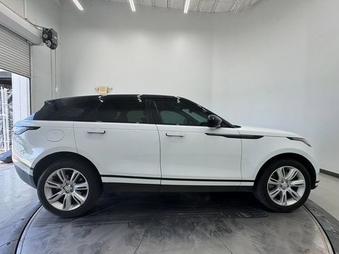 Used 2026 Land Rover Range Rover Velar S AWD/4WD image 14