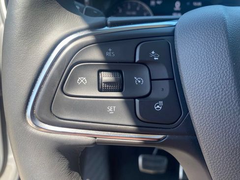 Used 2023 Buick Envision Essence w/ Sport Touring Package AWD/4WD image 19