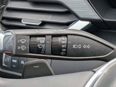 Used 2024 GMC Acadia Elevation w/ Luxury Package FWD image 30