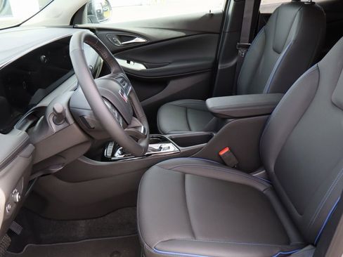 Certified 2026 Buick Encore GX Sport Touring w/ Comfort Package image 21