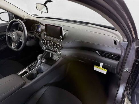 Certified 2025 Nissan Sentra SV FWD image 25