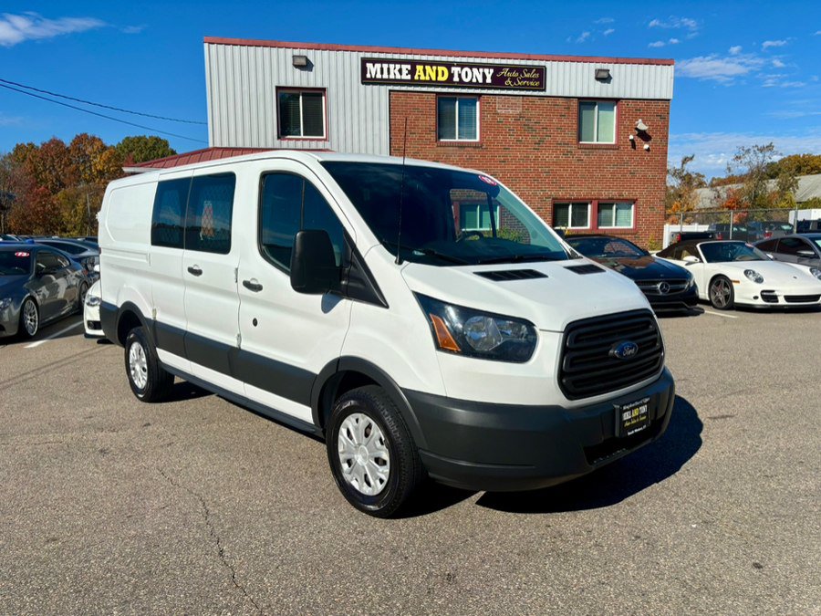 Used 2018 Ford Transit 250 130 Low Roof RWD image 3