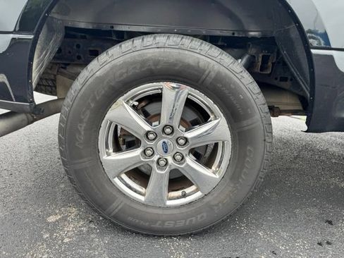 Used 2018 Ford F150 XLT w/ Equipment Group 302A Luxury AWD/4WD image 10