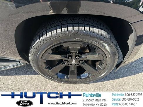 Used 2020 Cadillac Escalade Luxury AWD/4WD image 26