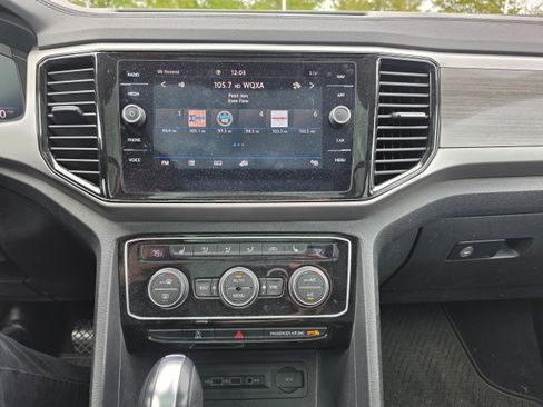 Used 2021 Volkswagen Atlas SEL AWD/4WD image 13