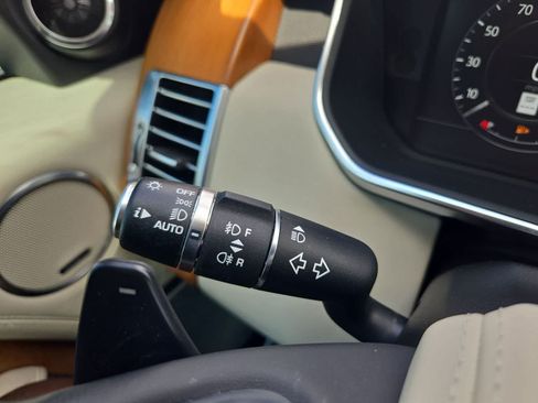 Used 2019 Land Rover Range Rover Supercharged AWD/4WD image 26