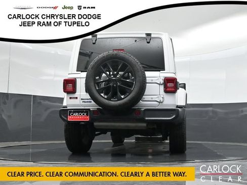 Used 2025 Jeep Wrangler Unlimited Sahara w/ Safety Group AWD/4WD image 53