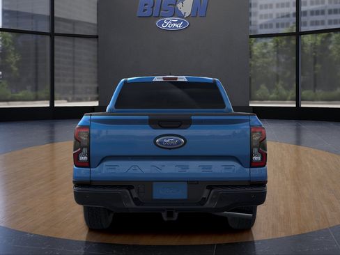 Used 2024 Ford Ranger Lariat w/ FX4 Off-Road Package image 3