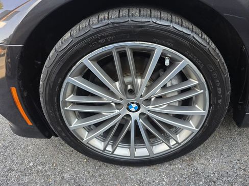 Used 2017 BMW 530i xDrive AWD/4WD image 26