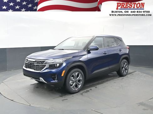 New 2026 Kia Seltos LX FWD image 1