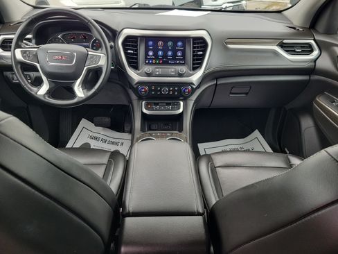 Certified 2023 GMC Acadia SLT FWD image 12