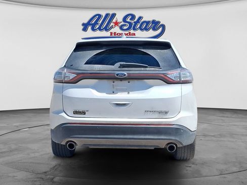 Used 2017 Ford Edge Titanium w/ Equipment Group 302A AWD/4WD image 5