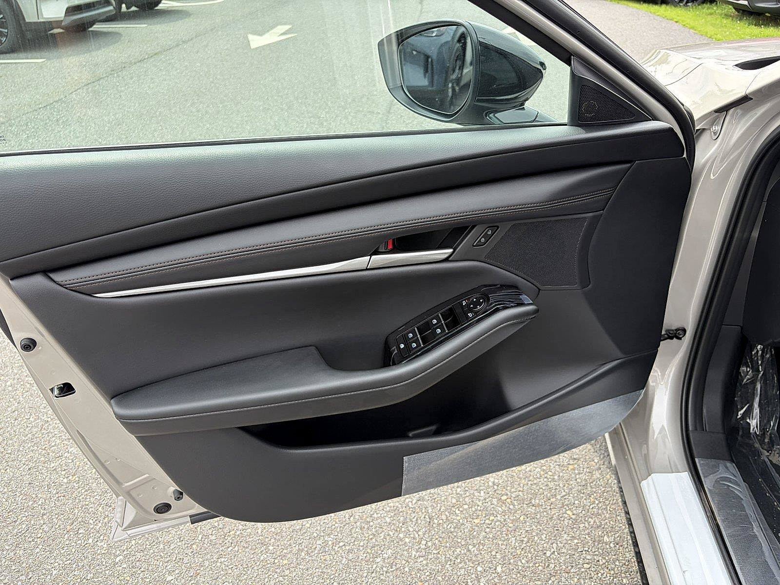 New 2026 MAZDA MAZDA3 s Sport FWD image 16