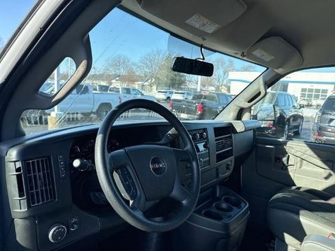 Certified 2023 GMC Savana 2500 Base w/ Driver Convenience Package image 10