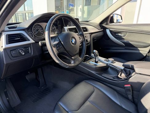 Used 2016 BMW 320i Sedan RWD image 13