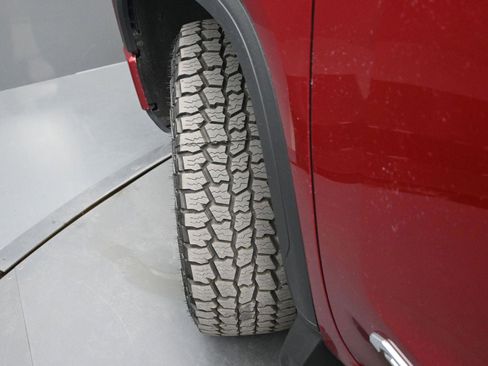 Used 2021 GMC Sierra 1500 AT4 w/ AT4 Value Package image 5