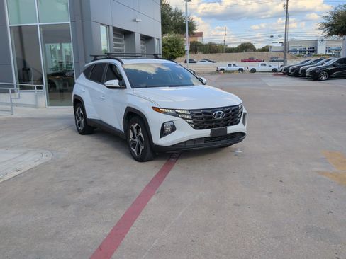 Used 2023 Hyundai Tucson SEL w/ Convenience Package FWD image 2
