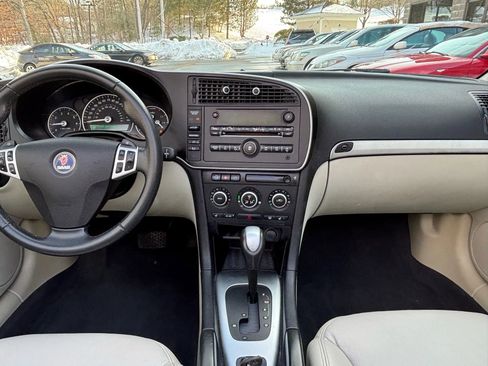 Used 2010 Saab 9-3 Aero w/ Aero Premium Package image 29
