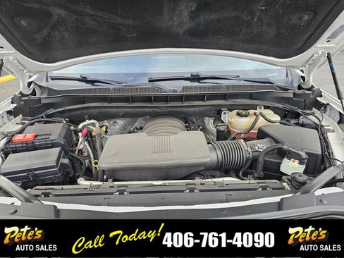 Used 2022 Chevrolet Suburban LS image 23